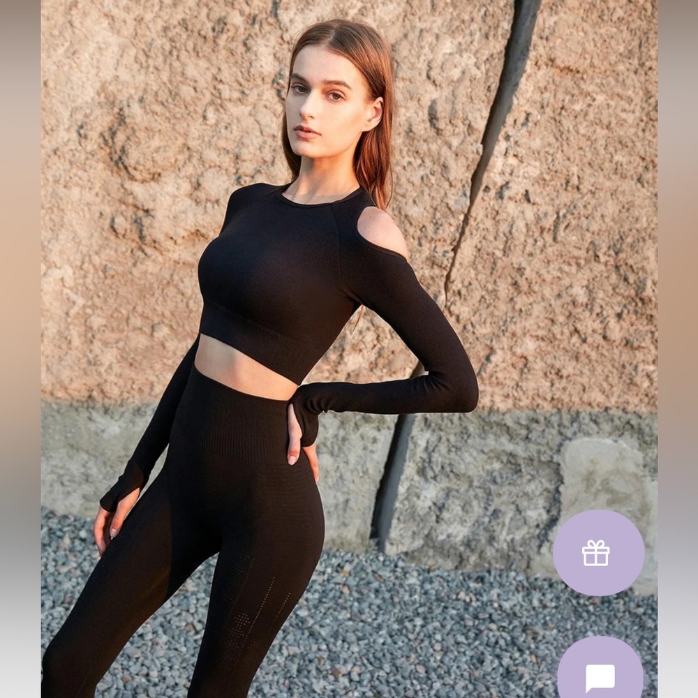 Wiskii Brown Cut-Out Shoulder Crop Top